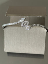 Elegant Openable Silver AD Stone Bracelet – Snake Design