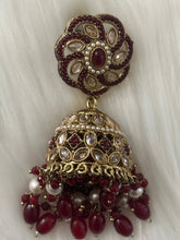 Elegant Uncut Kundan Earrings with Tikka Set