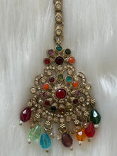 Beautiful Earrings with Tikka Set