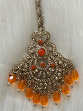 Beautiful Earrings with Tikka Set