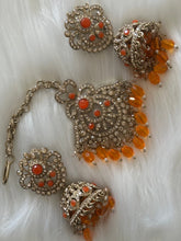 Beautiful Earrings with Tikka Set