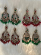 AD with Pearl Earrings