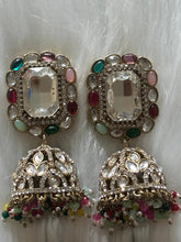 AD Pearl Earring Set