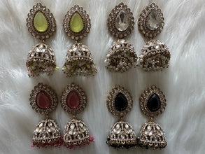 AD with Pearl Earrings