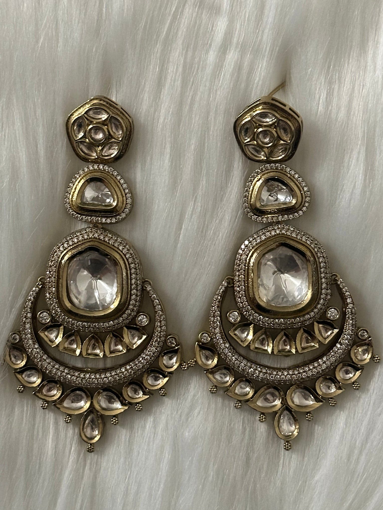 Kundan Earrings Set