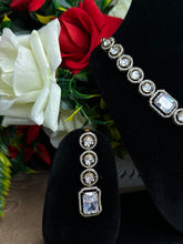 Premium Tyaani-Inspired Uncut Polki Kundan Victorian Necklace Set